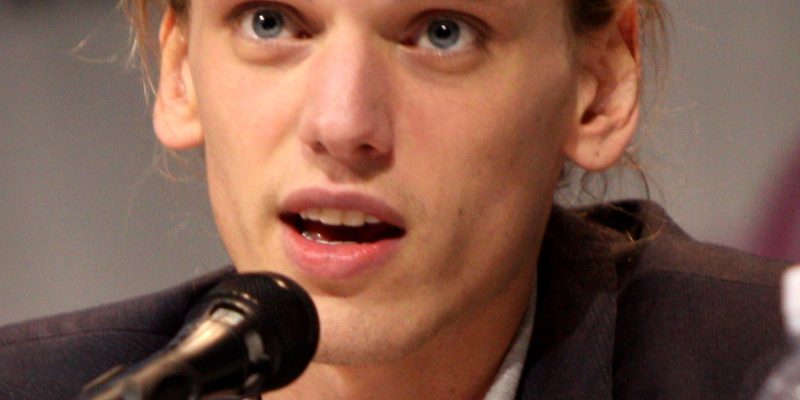 Jamie Campbell Bower, aktor Stranger Things, foto oleh Gage Skidmore, lisensi CC BY-SA 2.0 (Wikimedia Commons)